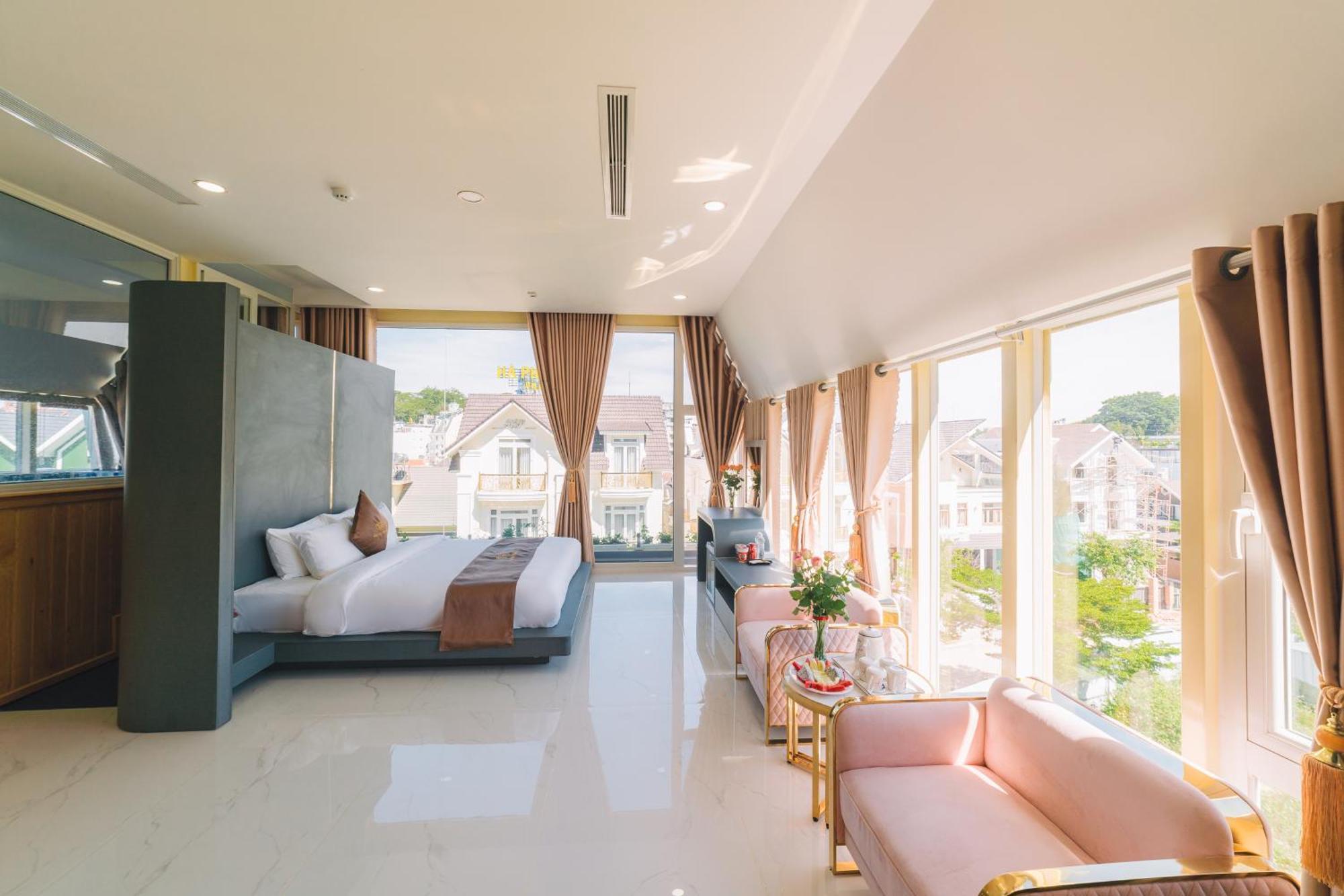 Quy Tai Premium Hotel Đà Lạt Exterior foto