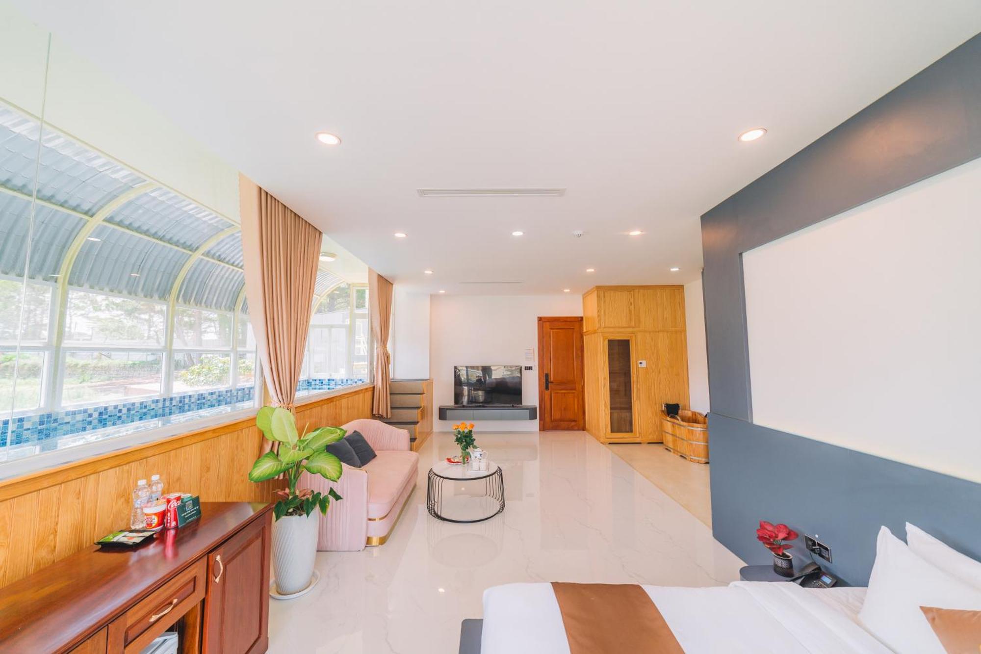 Quy Tai Premium Hotel Đà Lạt Exterior foto
