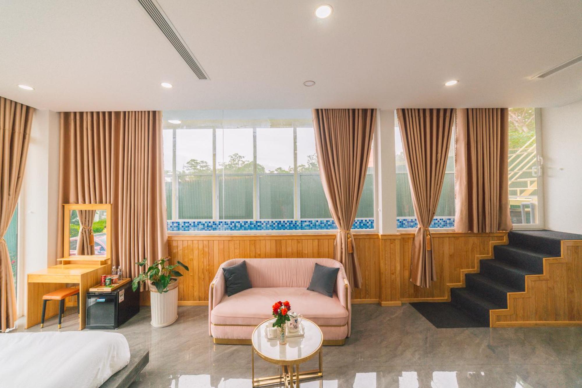 Quy Tai Premium Hotel Đà Lạt Exterior foto